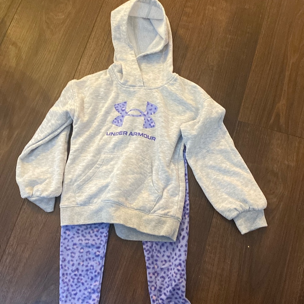 Under Armour sweatshirt and pants